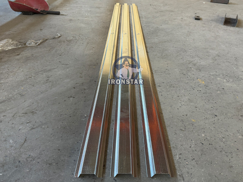 Omega Profile Roof Batten Roll Forming Machine Egypt Supplier Top Hat Purlin Roll Former Galvanized Steel Top Hat Roof Batten Roll Forming Equipment