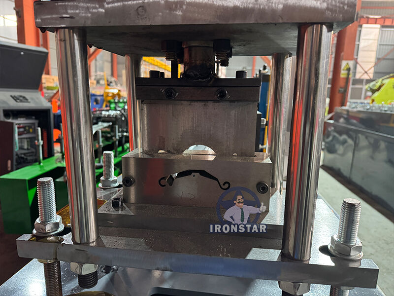 “Galvanized Steel Rolling Shutter Slat Door Roll Forming Machine Custom Profile High Speed Full Automatic Equipment For Mexico Client High Quality Factory Supply”