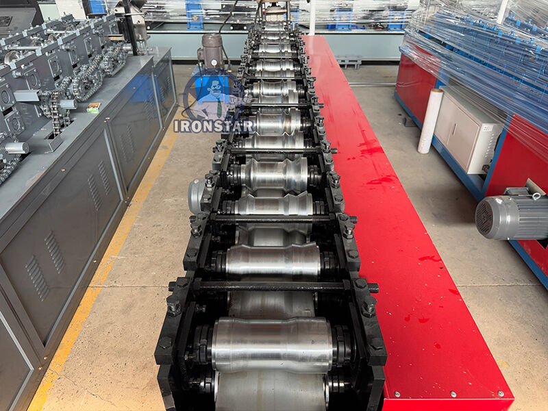 “Full Automatic 0.7mm-1.2mm Thick Galvanized Steel Roller Shutter Door Roll Forming Machine Rolling Shutter Strip Slat Making Machine Shutter Profile Manufacturing Equipment Export to Africa South ”